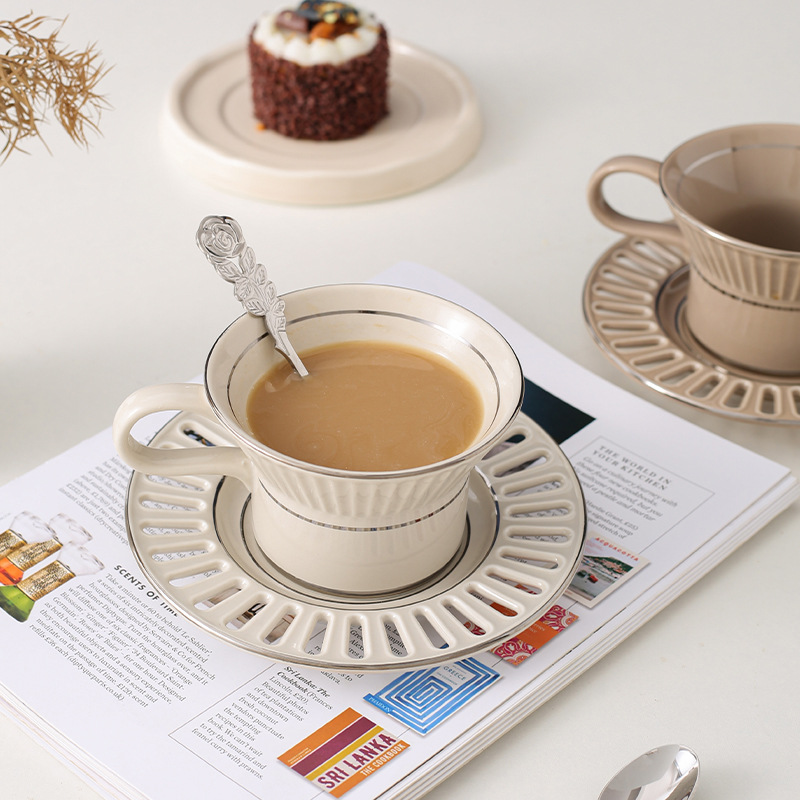 Piatto per tazza da caffè in c - Coffee Tea Games recensione e prezzo